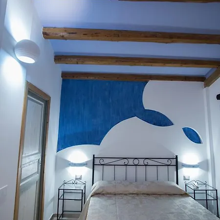 Bed & Breakfast Coraje & Breakfast 4*