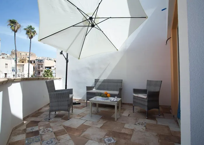 Coraje & Breakfast Couette-café 4*