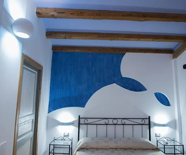Bed and Breakfast Coraje & Breakfast 4*