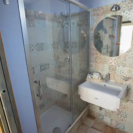 Coraje & Breakfast Oda ve Kahvaltı